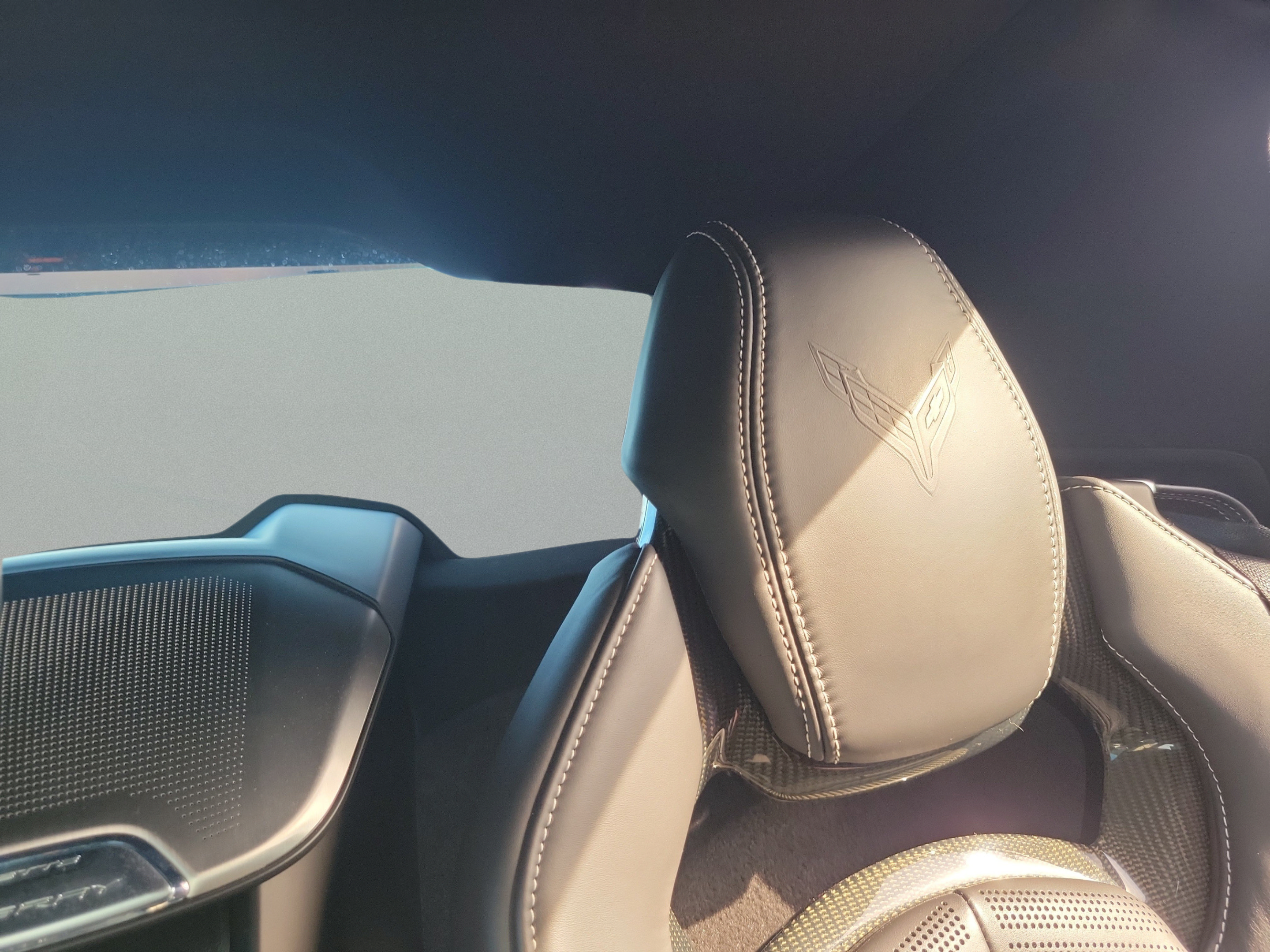 Used 2020 Chevrolet Corvette Stingray Preferred Cpe w/ 2LT Preferred Equipment Group RWD image 19