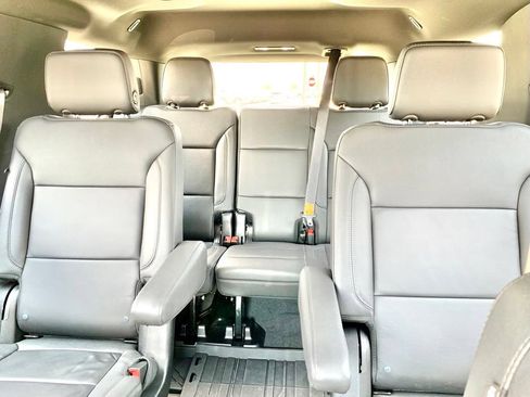 Used 2024 Chevrolet Tahoe LT RWD image 42
