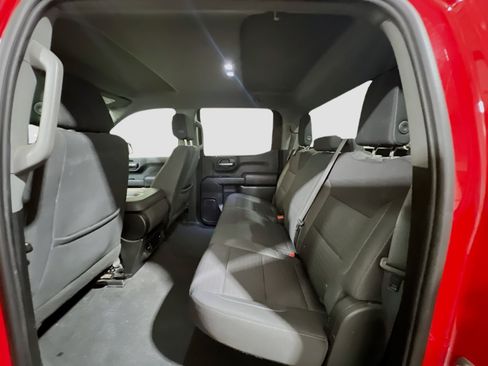 Used 2022 Chevrolet Silverado 1500 Custom w/ LPO, Dark Essentials Package RWD image 16