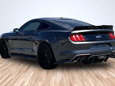 Used 2019 Ford Mustang GT Premium RWD image 10