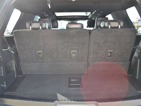 Used 2020 Ford Expedition Limited w/ Equipment Group 303A image 8