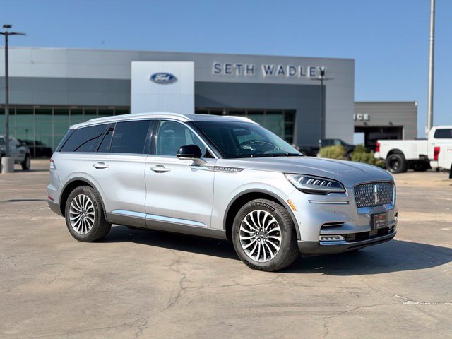 Used 2020 Lincoln Aviator Reserve w/ Equipment Group 201A AWD/4WD image 1