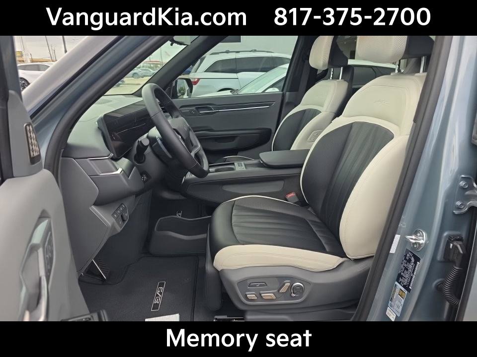 Used 2024 Kia EV9 GT-Line AWD/4WD image 10