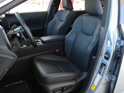 Used 2025 Lexus RX 350 Premium w/ Accessory Package FWD image 20