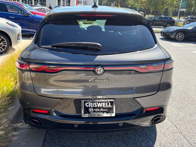 Used 2024 Alfa Romeo Tonale Veloce AWD/4WD image 5
