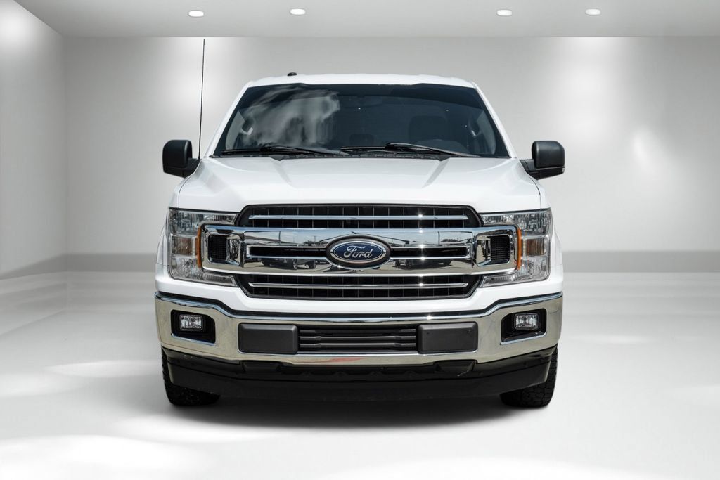 Used 2018 Ford F150 XLT w/ Equipment Group 301A Mid RWD image 4