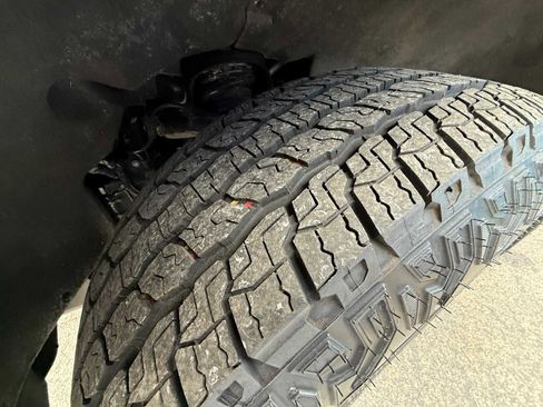 Used 2026 Chevrolet Colorado Z71 image 55