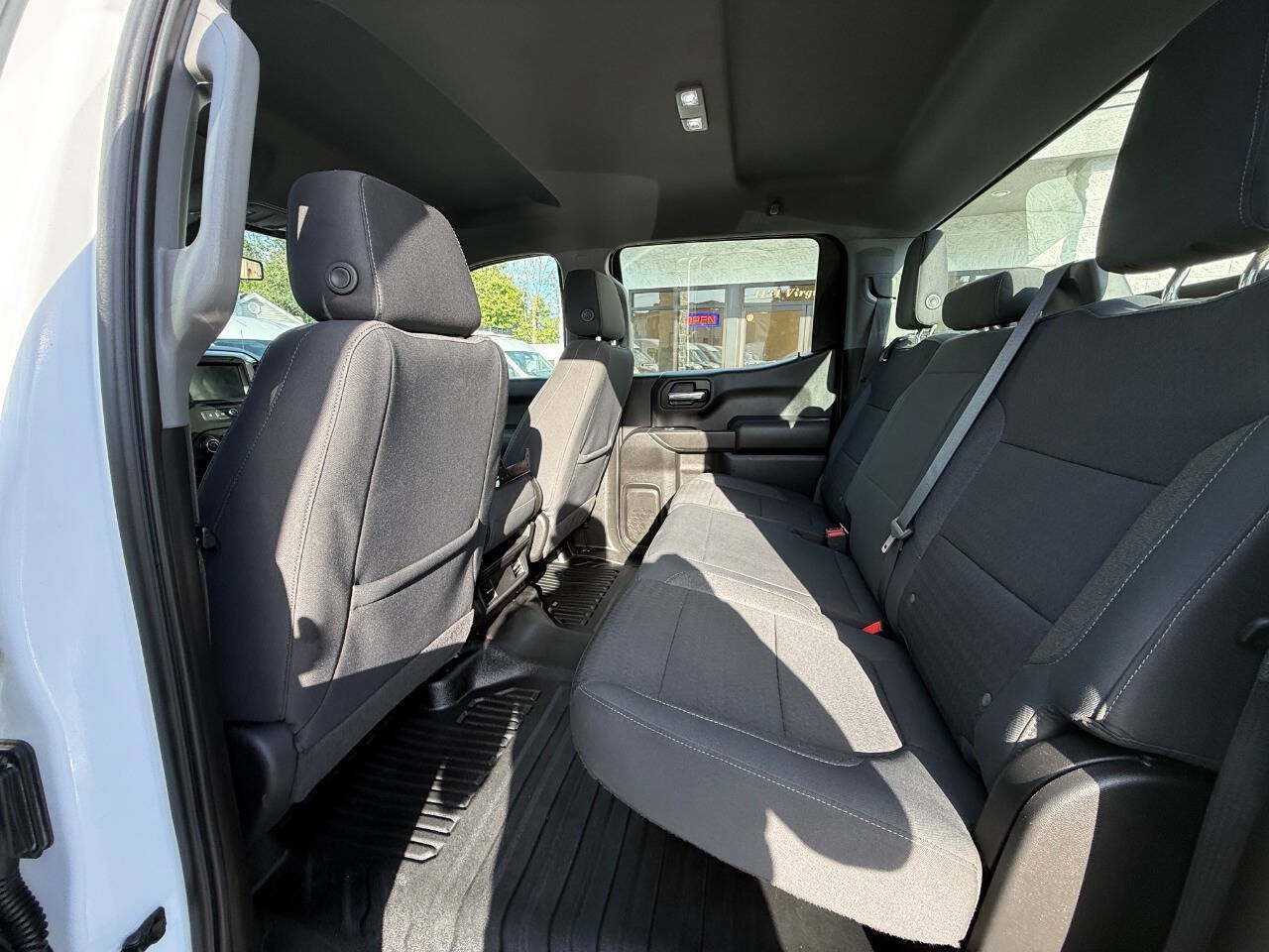 Used 2021 Chevrolet Silverado 1500 W/T w/ WT Safety Package AWD/4WD image 8