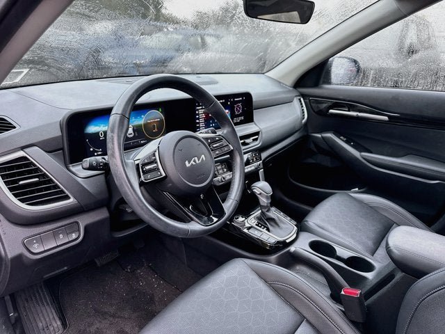 Certified 2024 Kia Seltos EX AWD/4WD image 9