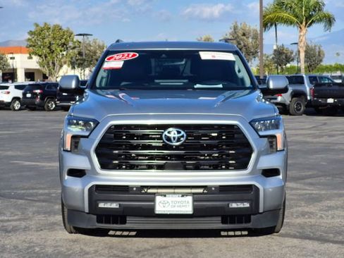 Used 2023 Toyota Sequoia SR5 w/ SR5 Premium Package AWD/4WD image 2