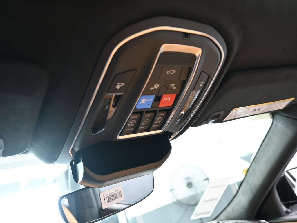 Used 2025 Jeep Grand Cherokee L Summit AWD/4WD image 25