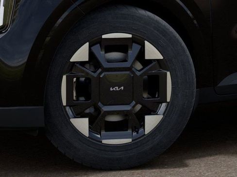 New 2026 Kia Carnival EX FWD image 10