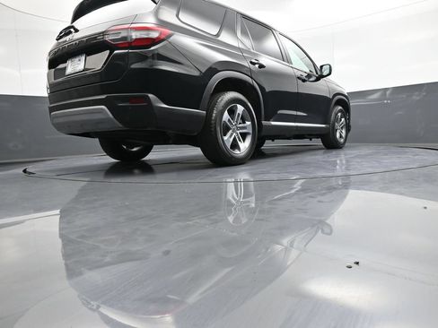 Certified 2023 Honda Pilot EX-L image 32