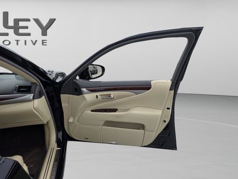 Used 2017 Lexus LS 460 460 image 27