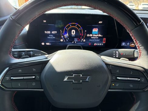 Certified 2024 Chevrolet Traverse RS image 14