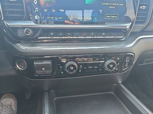 Used 2025 Chevrolet Silverado 3500 High Country w/ High Country Premium Package image 21