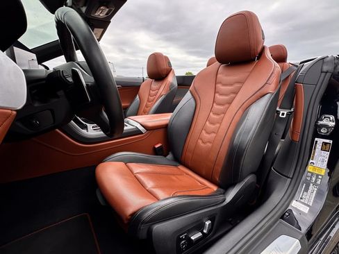 Used 2024 BMW M850i xDrive Convertible w/ M Sport Professional Package AWD/4WD image 11