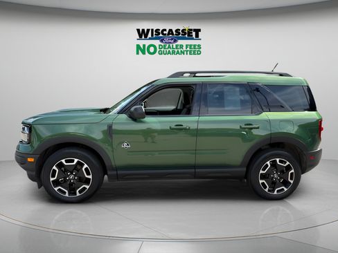 Certified 2023 Ford Bronco Sport Outer Banks w/ Tech Package AWD/4WD image 2