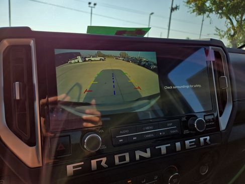 New 2025 Nissan Frontier SV AWD/4WD image 22