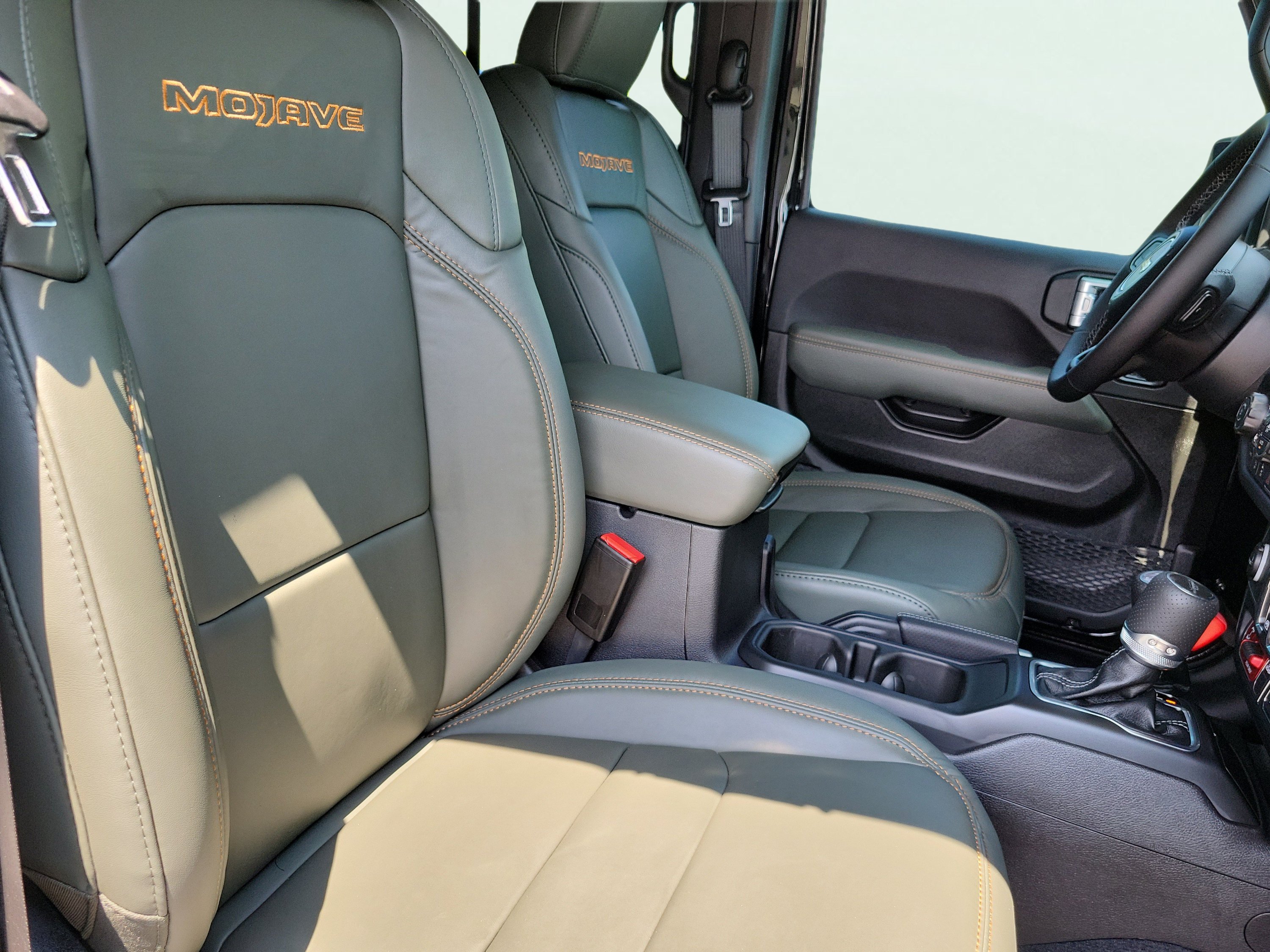 New 2026 Jeep Gladiator Mojave AWD/4WD image 18