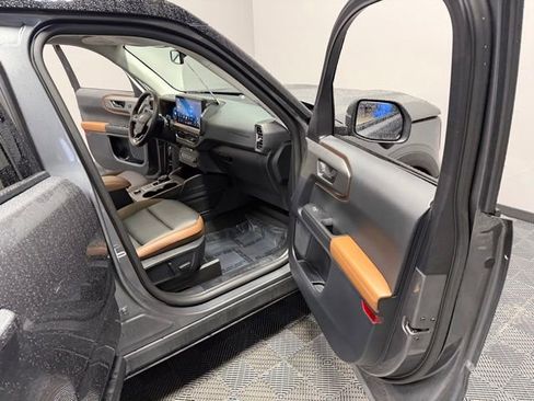 Used 2025 Ford Bronco Sport Outer Banks w/ Outer Banks Tech Package+ AWD/4WD image 23