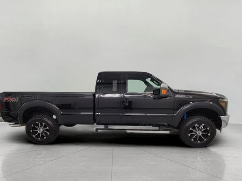 Used 2016 Ford F250 Lariat w/ Chrome Package AWD/4WD image 12
