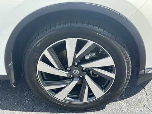 Used 2018 Nissan Murano Platinum w/ Cargo Package FWD image 12