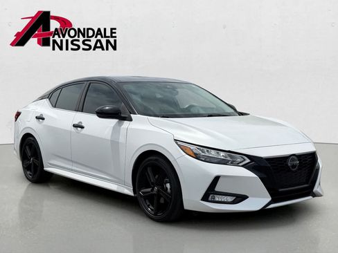 Certified 2023 Nissan Sentra SR w/ Midnight Edition Package FWD image 8