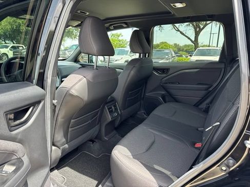 Used 2026 Subaru Forester Premium AWD/4WD image 13