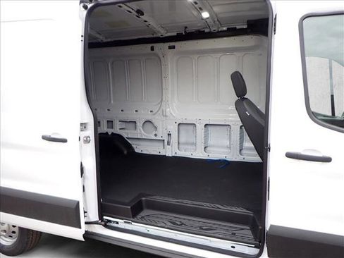 New 2026 Ford Transit 250 148 Medium Roof Extended AWD image 8