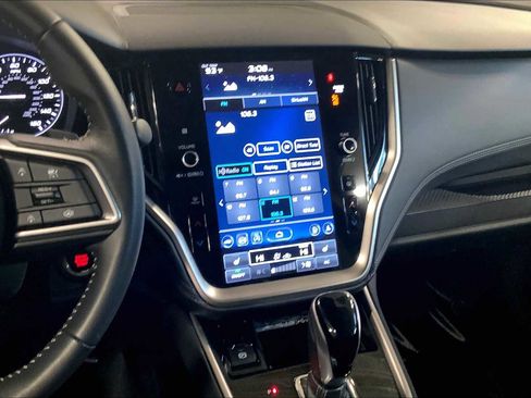 Certified 2025 Subaru Outback Premium image 7