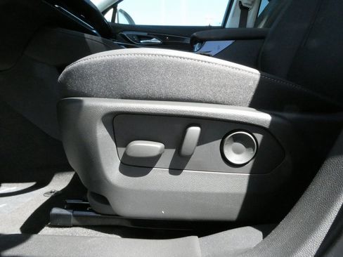 New 2025 Buick Envision Preferred image 11