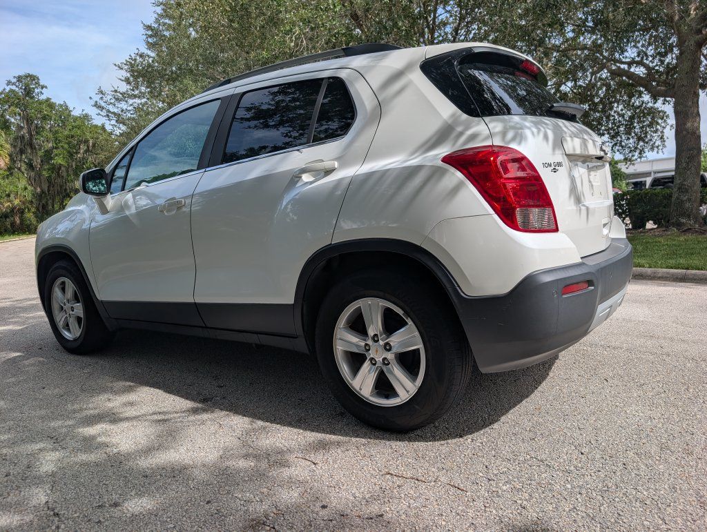 Used 2015 Chevrolet Trax LT w/ LT Plus Package FWD image 5