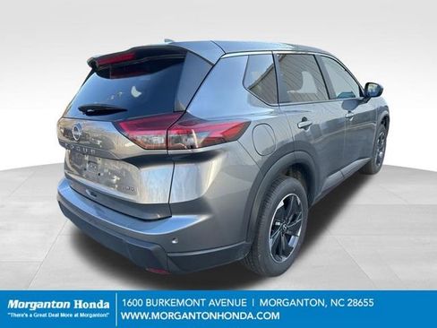 Used 2025 Nissan Rogue SV image 9