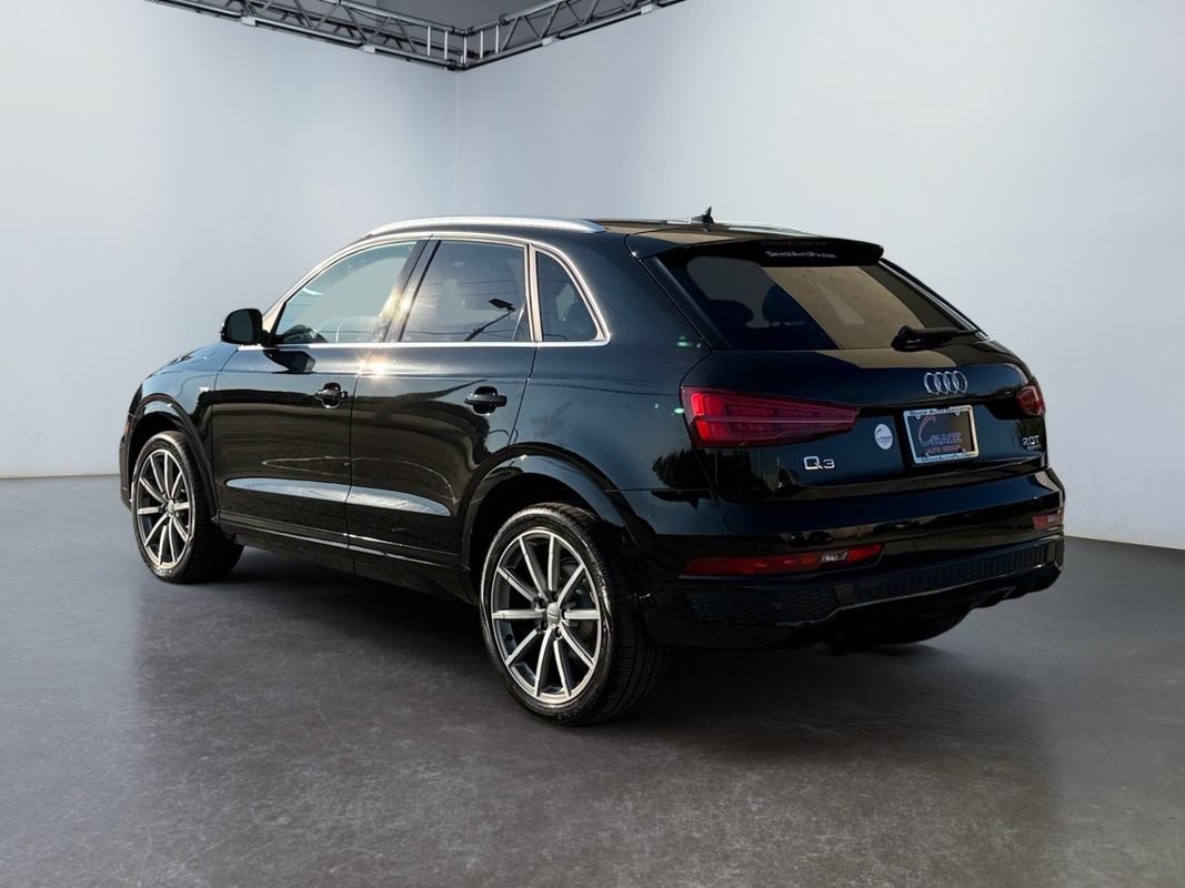 Used 2018 Audi Q3 2.0T Premium Plus w/ Premium Plus Package AWD/4WD image 7