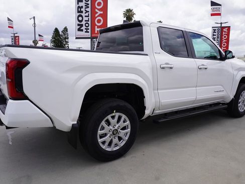 New 2026 Toyota Tacoma SR5 AWD/4WD image 4