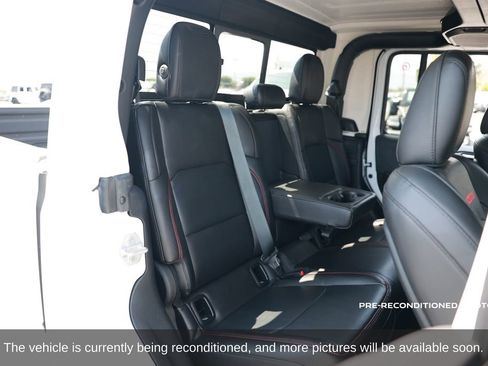 Used 2021 Jeep Gladiator Rubicon image 13