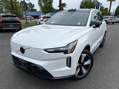 New 2025 Volvo EX90 Plus