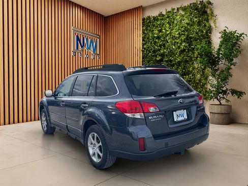 Used 2014 Subaru Outback 2.5i Limited image 31