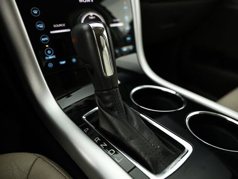 Used 2013 Ford Edge Limited w/ Driver Entry Pkg image 41