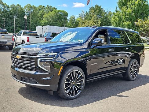 New 2026 Chevrolet Tahoe High Country AWD/4WD image 2