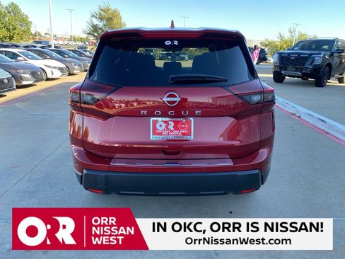New 2026 Nissan Rogue SV image 4