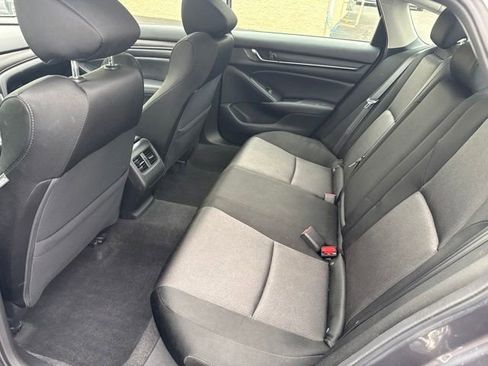 Used 2020 Honda Accord EX image 14