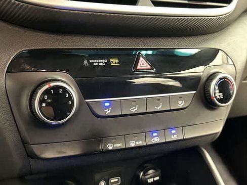 Used 2019 Hyundai Tucson SE w/ Cargo Package AWD/4WD image 12