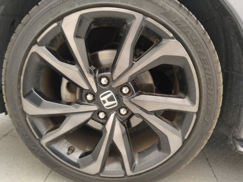 Used 2018 Honda Civic Sport image 31