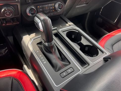 Used 2018 Ford F150 Lariat w/ Equipment Group 502A Luxury AWD/4WD image 27