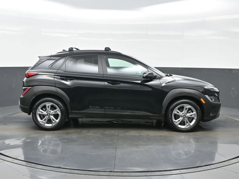 Certified 2023 Hyundai Kona SEL w/ Convenience Package image 7