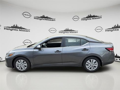 Used 2025 Nissan Sentra S FWD image 2