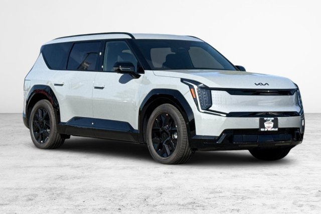 Used 2026 Kia EV9 Land w/ Nightfall Edition Package AWD/4WD image 2