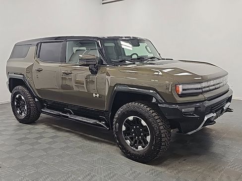New 2025 GMC Hummer EV 2X w/ Extreme Off-Road Package image 2